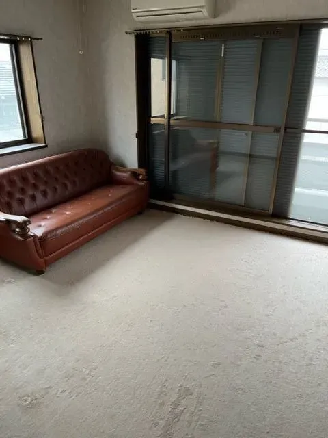 一軒家(うち1部屋)